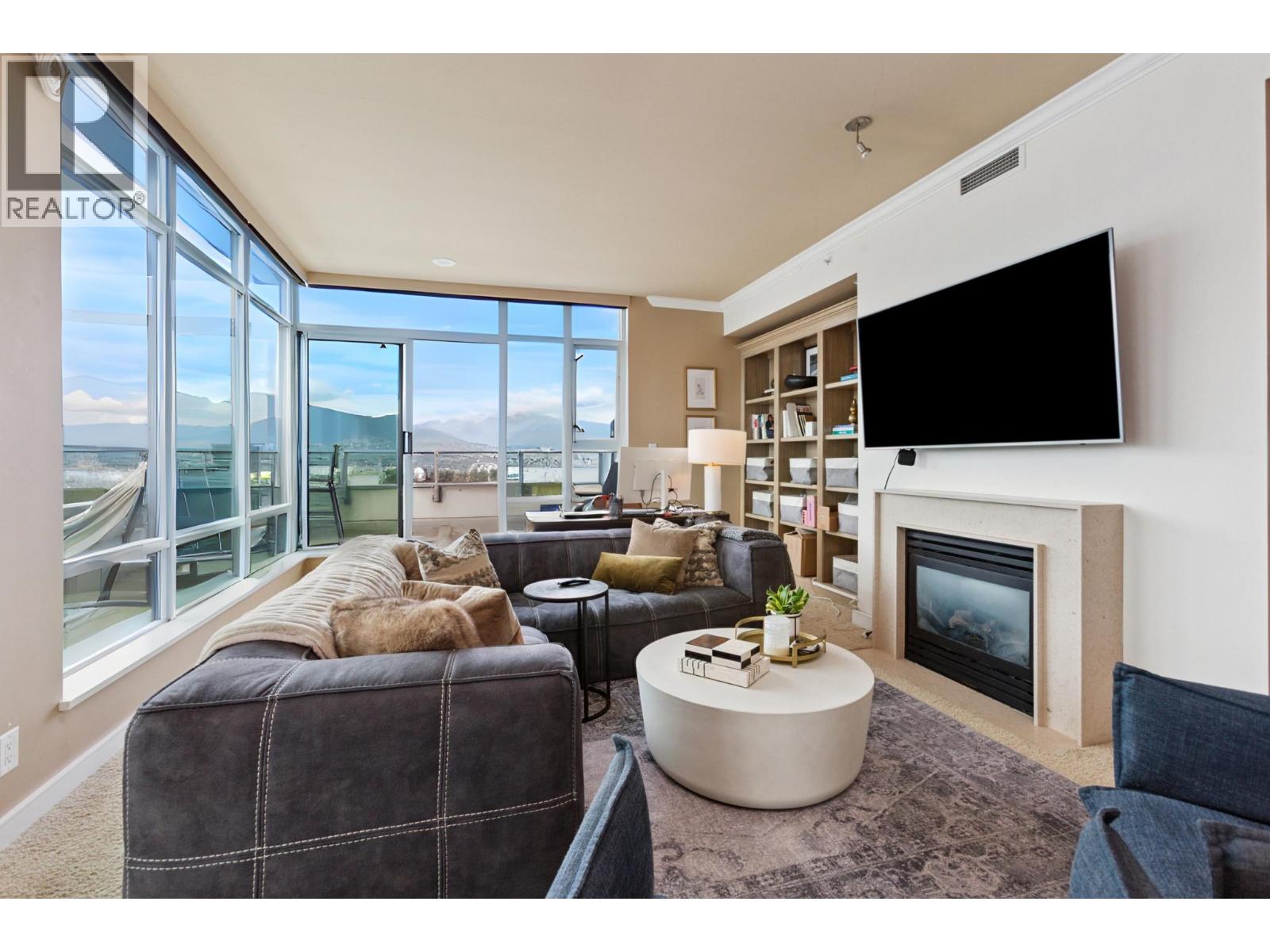 Listing Picture 7 of 28 : PH2501 1616 BAYSHORE DRIVE, Vancouver / 溫哥華 - 魯藝地產 Yvonne Lu Group - MLS Medallion Club Member