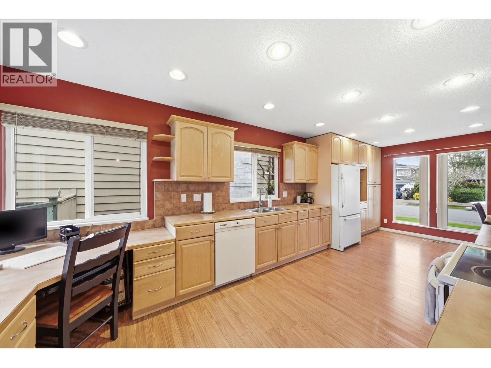 4614 54 Street, Delta, British Columbia  V4K 3V2 - Photo 10 - R3107056