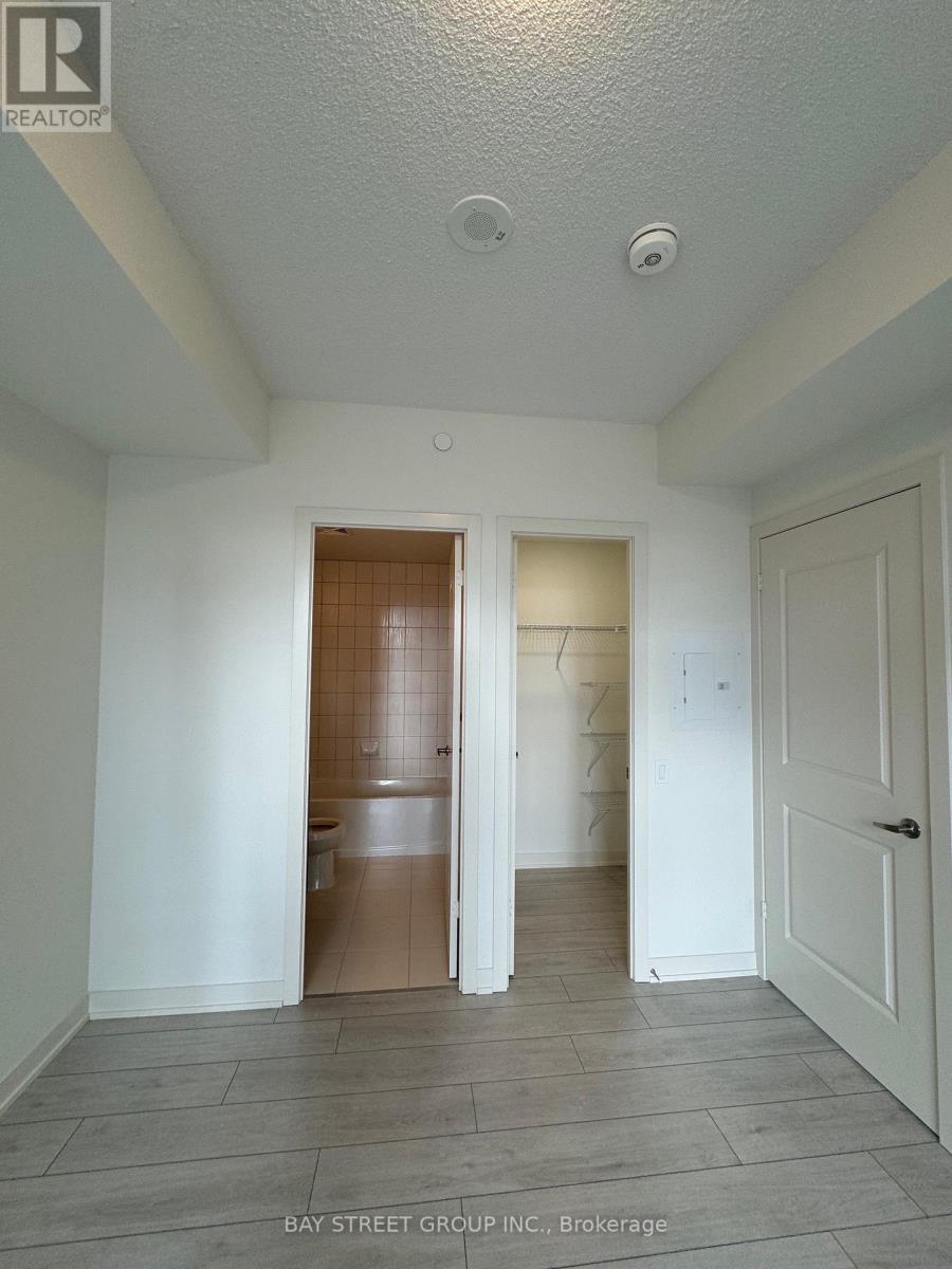 1006 - 4955 Yonge Street, Toronto, Ontario  M2N 0L8 - Photo 31 - C12960962