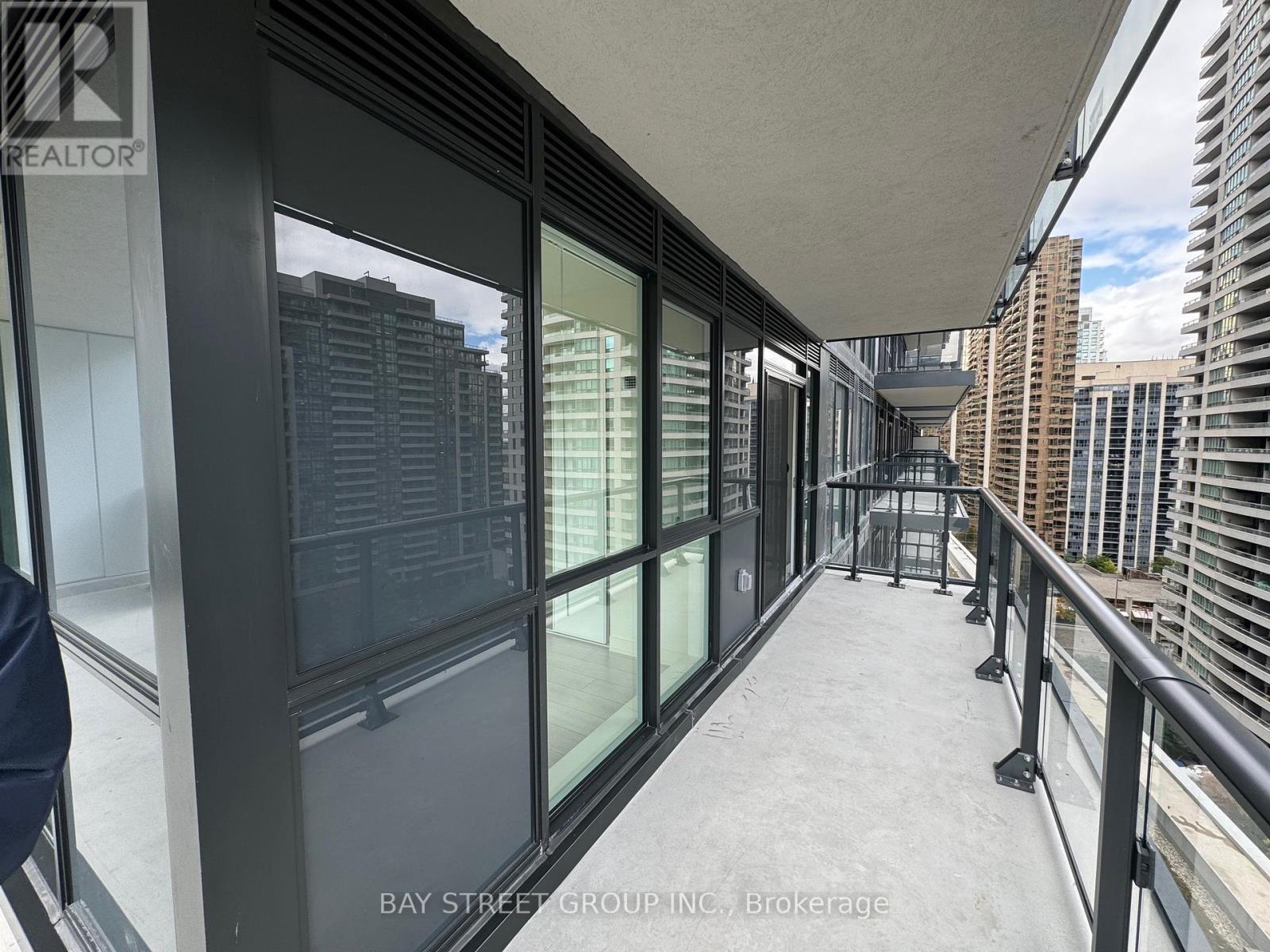 1006 - 4955 Yonge Street, Toronto, Ontario  M2N 0L8 - Photo 32 - C12960962