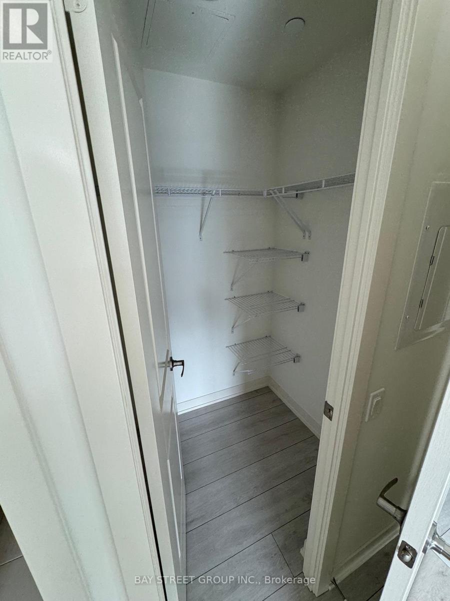 1006 - 4955 Yonge Street, Toronto, Ontario  M2N 0L8 - Photo 8 - C12960962