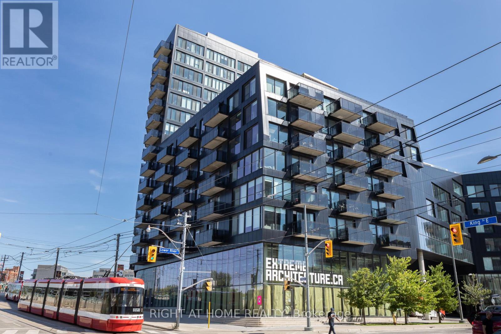 414 - 51 Trolley Crescent, Toronto, Ontario  M5A 0E9 - Photo 2 - C12961038