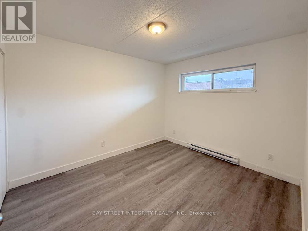 Unit 11 - 678 Queen Street E, Toronto, Ontario  M4M 1G8 - Photo 6 - E12960974
