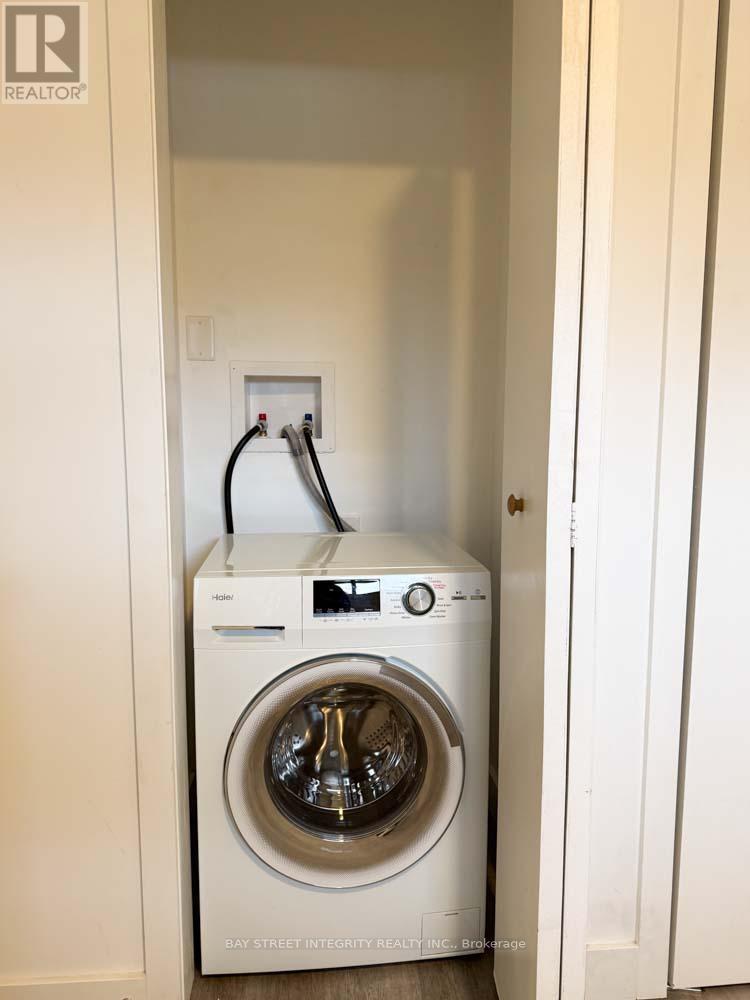 Unit 11 - 678 Queen Street E, Toronto, Ontario  M4M 1G8 - Photo 8 - E12960974