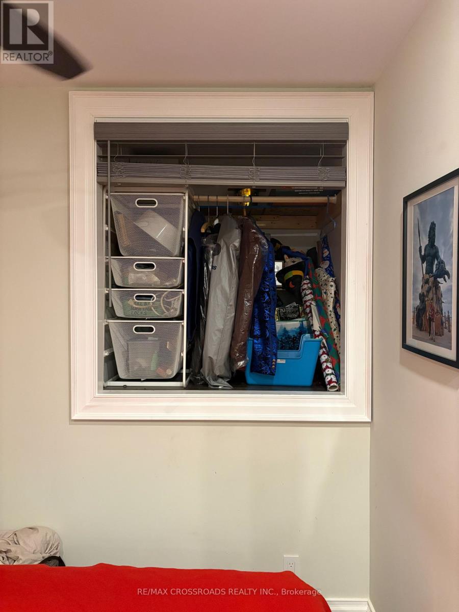 Upper - 533 Danforth Road, Toronto, Ontario  M1K 1C9 - Photo 12 - E12961024