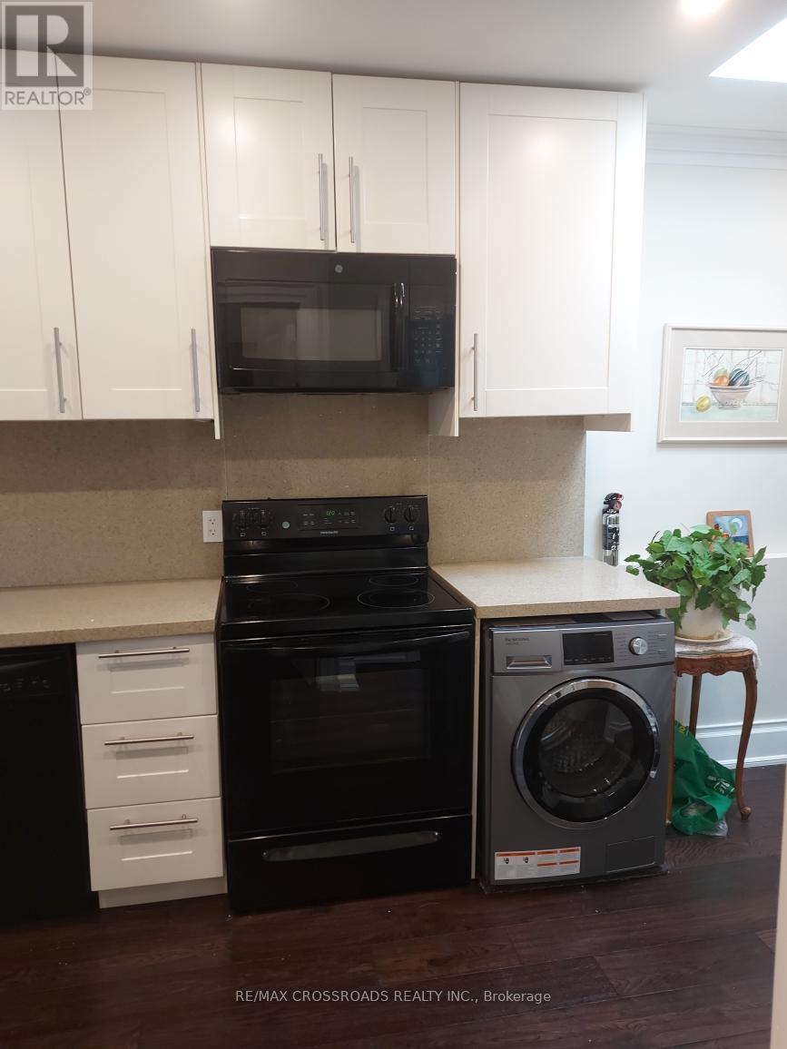 Upper - 533 Danforth Road, Toronto, Ontario  M1K 1C9 - Photo 7 - E12961024