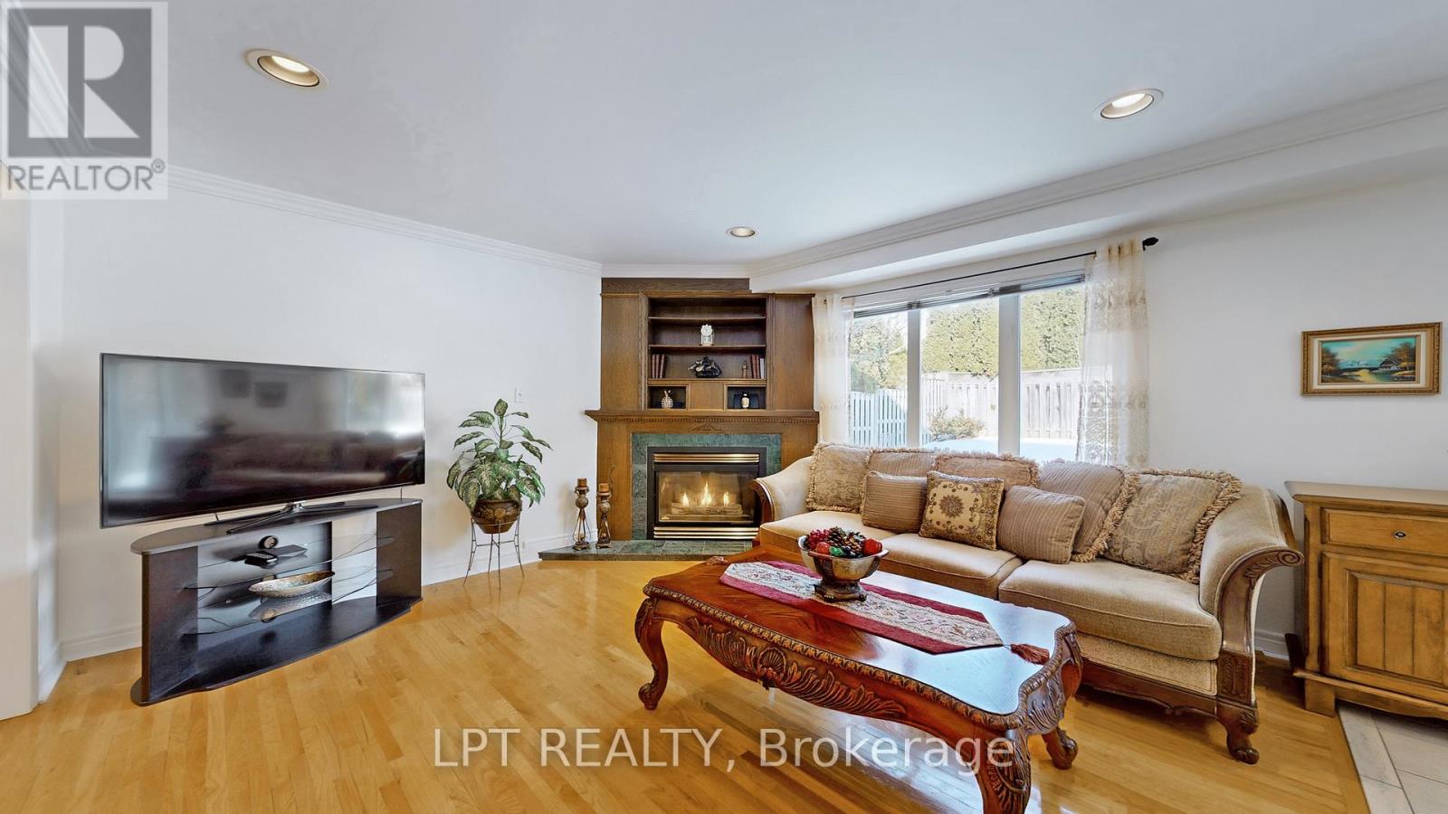 1887 Fairport Road, Pickering, Ontario  L1V 1T5 - Photo 8 - E12896104