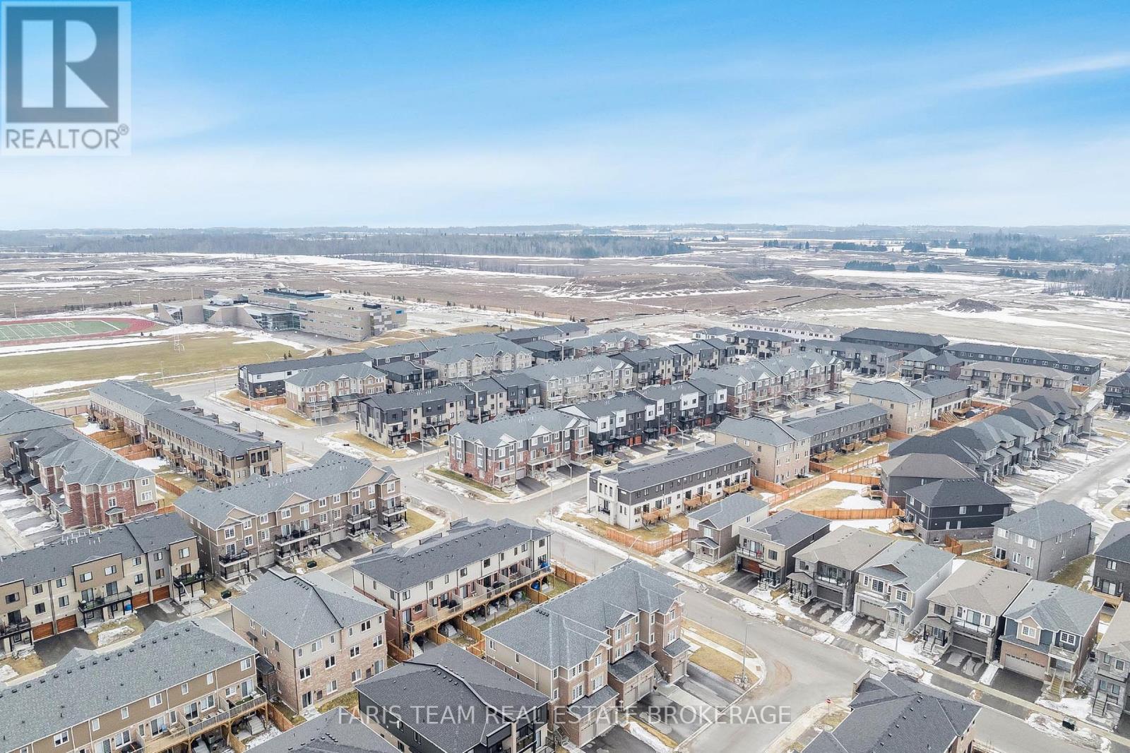 34 Hay Lane, Barrie, Ontario  L9J 0V5 - Photo 24 - S12903670