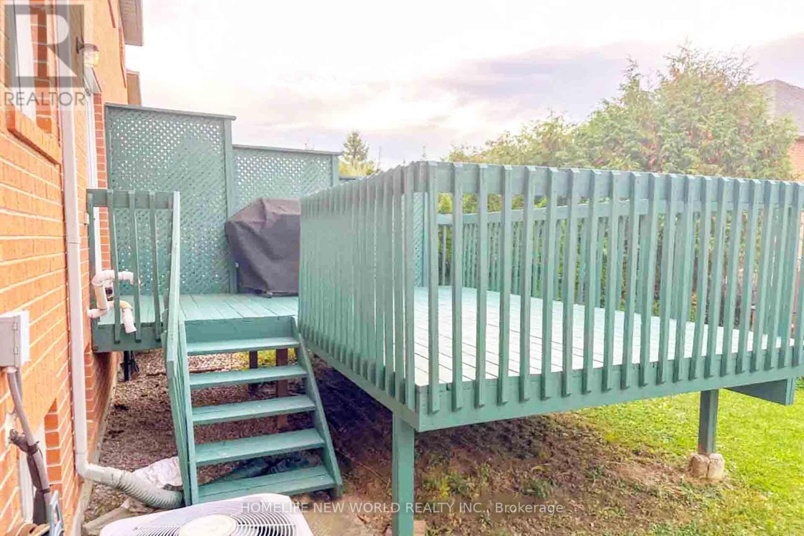 11 Firwood Drive, Richmond Hill, Ontario  L4S 1Z8 - Photo 13 - N12960970