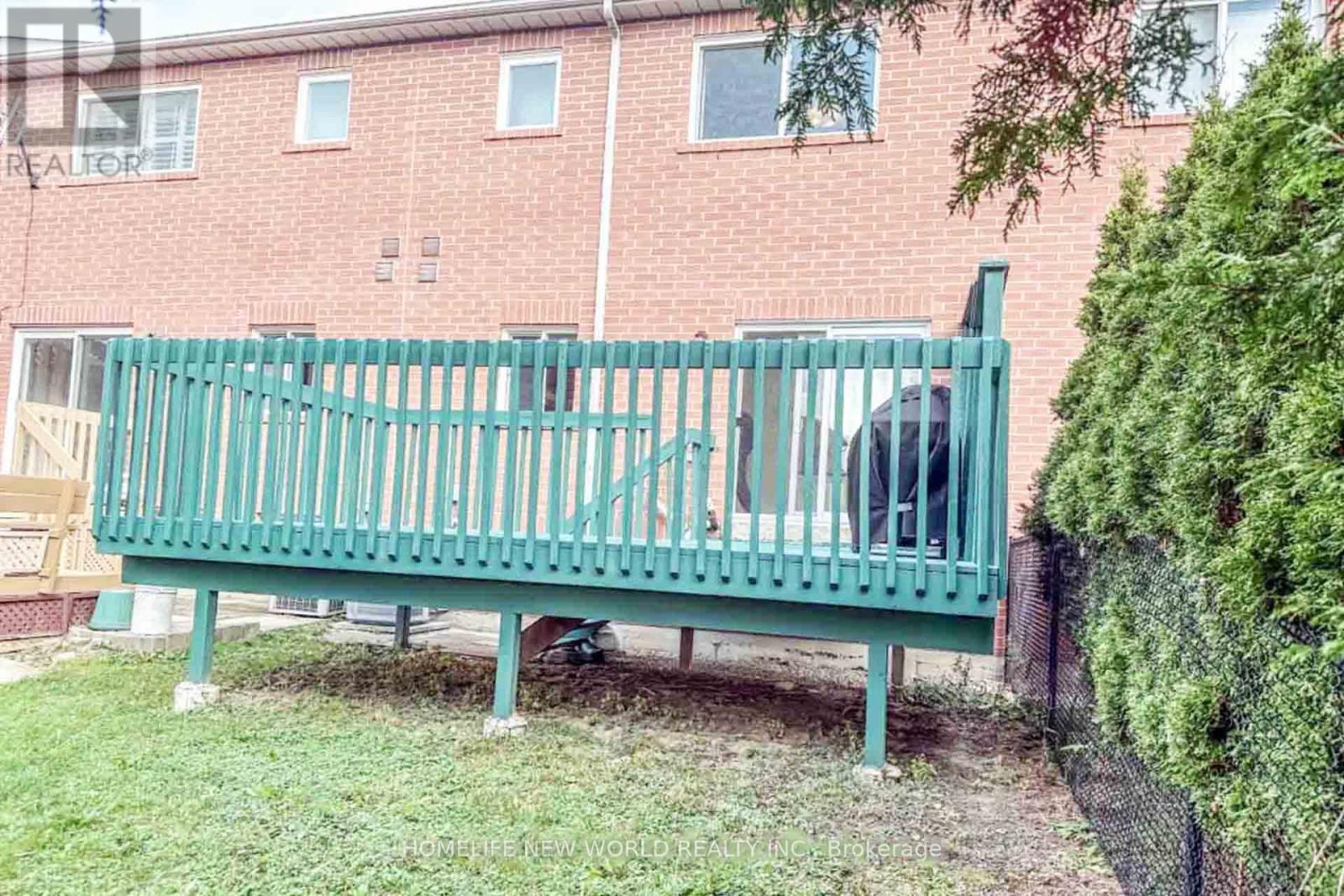 11 Firwood Drive, Richmond Hill, Ontario  L4S 1Z8 - Photo 14 - N12960970