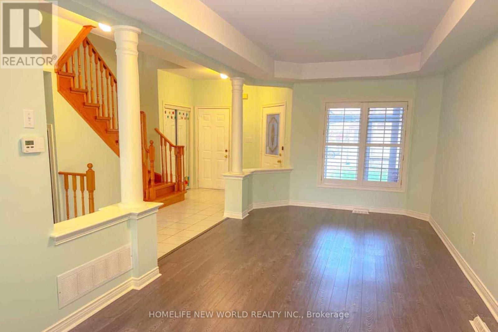 11 Firwood Drive, Richmond Hill, Ontario  L4S 1Z8 - Photo 2 - N12960970