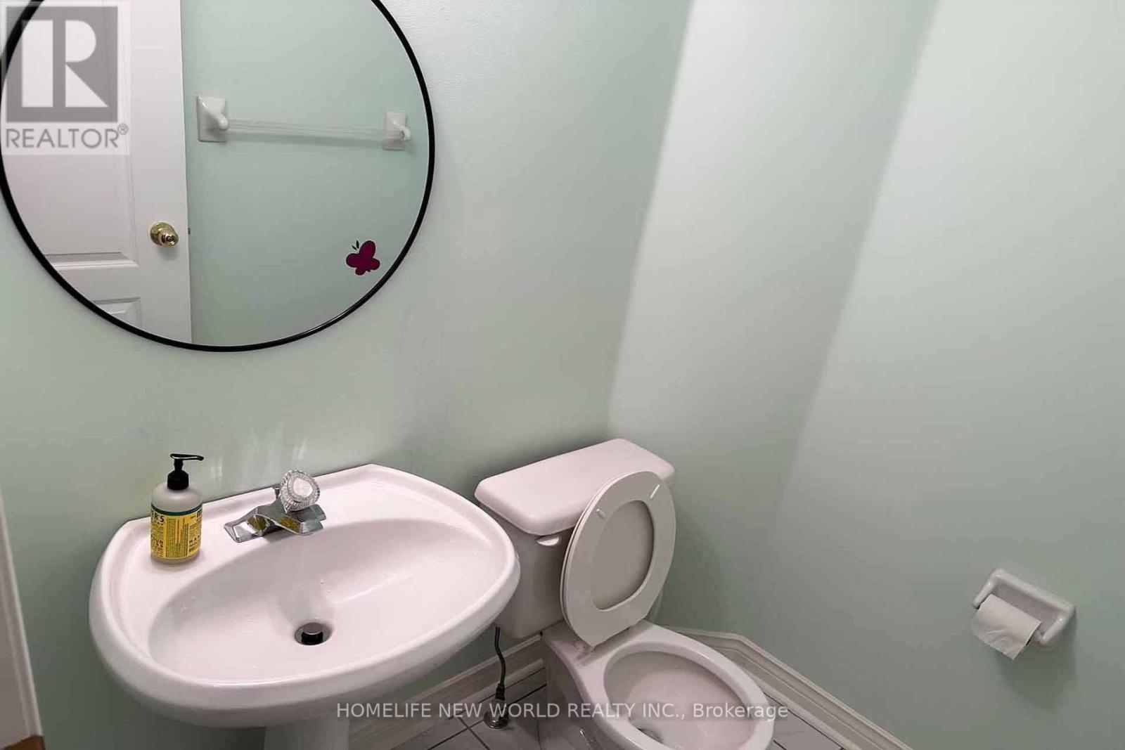 11 Firwood Drive, Richmond Hill, Ontario  L4S 1Z8 - Photo 6 - N12960970