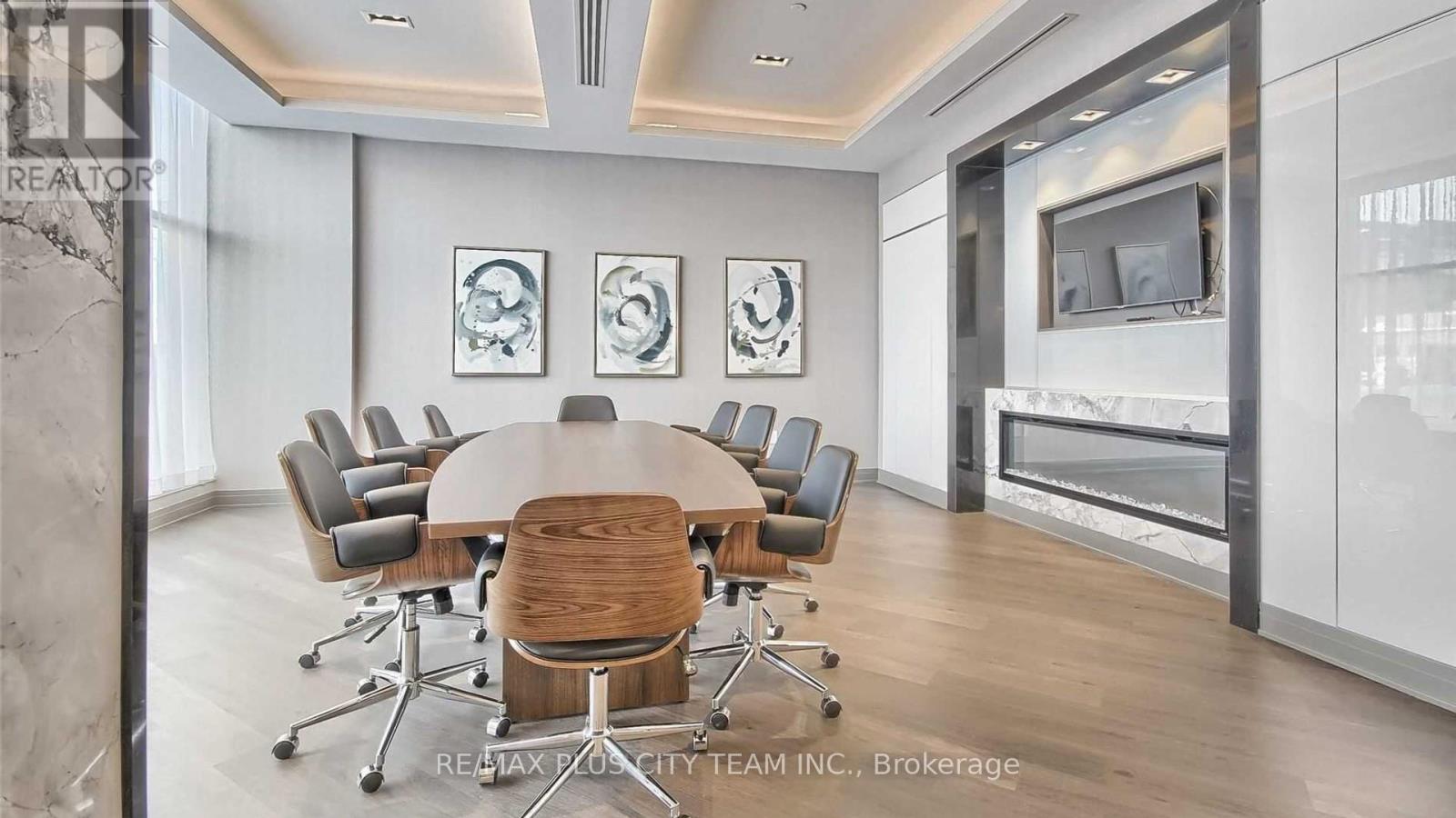 626 - 100 Eagle Rock Way, Vaughan, Ontario  L6A 5B9 - Photo 22 - N12961004