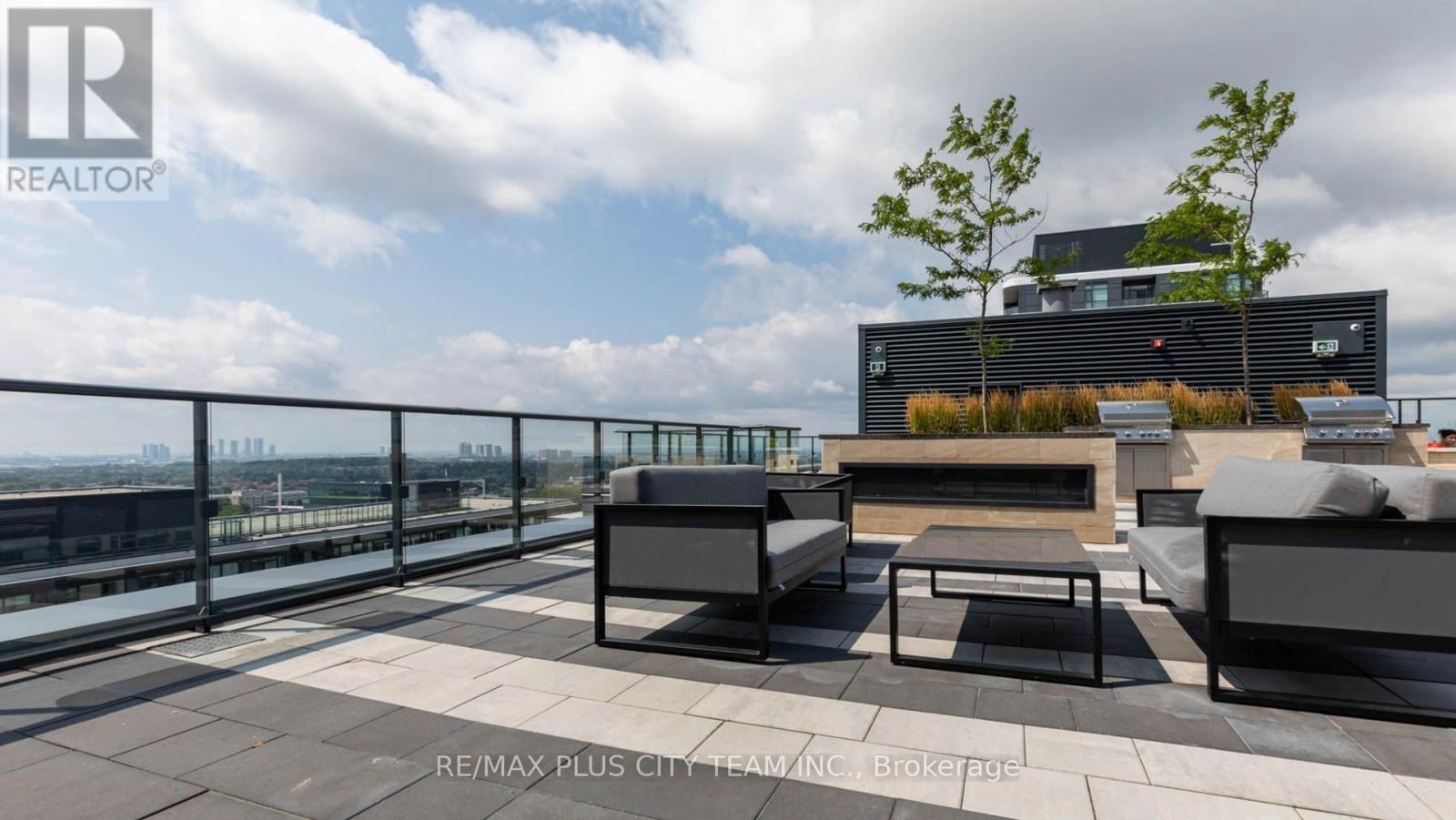 626 - 100 Eagle Rock Way, Vaughan, Ontario  L6A 5B9 - Photo 24 - N12961004