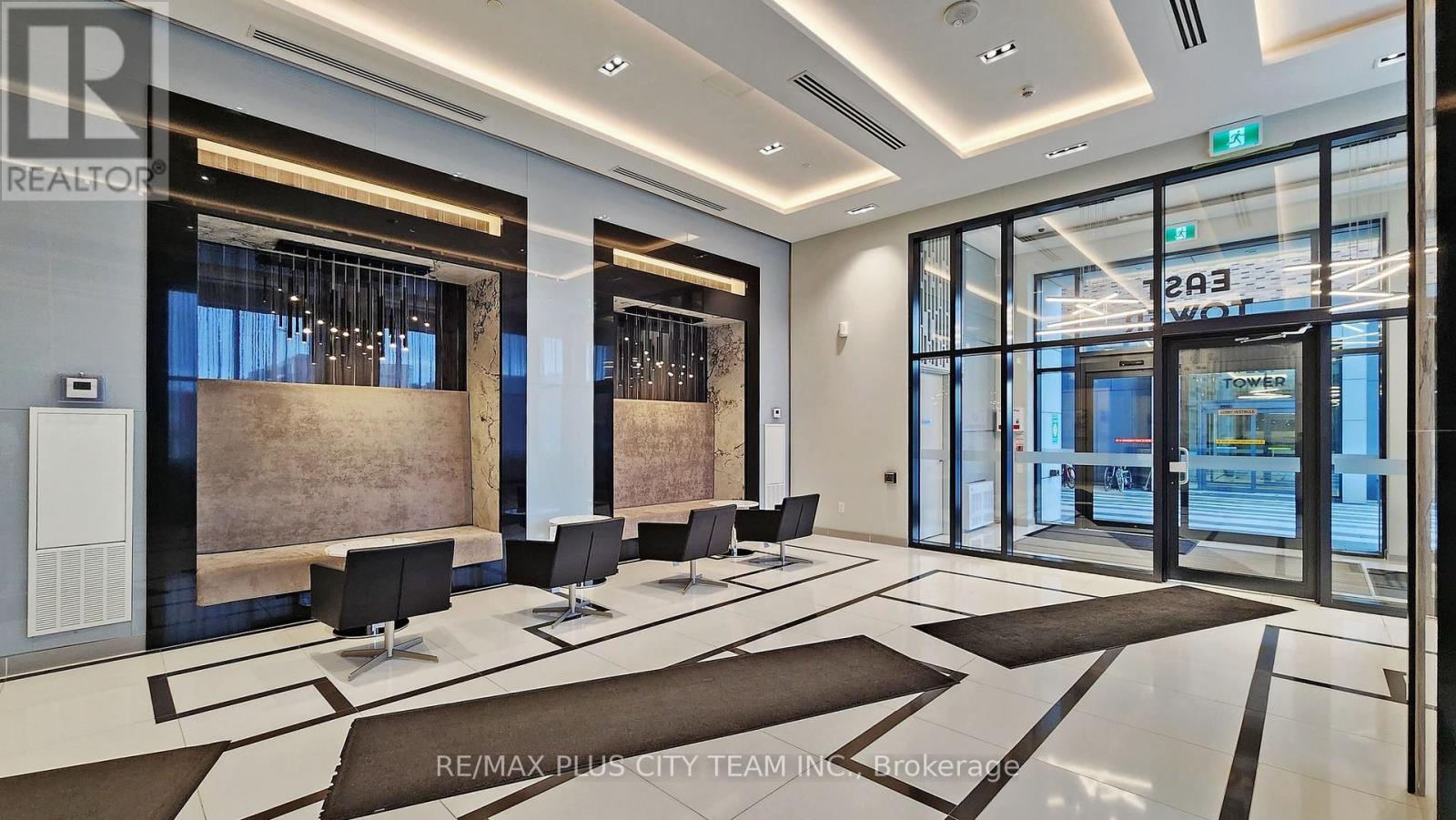 626 - 100 Eagle Rock Way, Vaughan, Ontario  L6A 5B9 - Photo 33 - N12961004