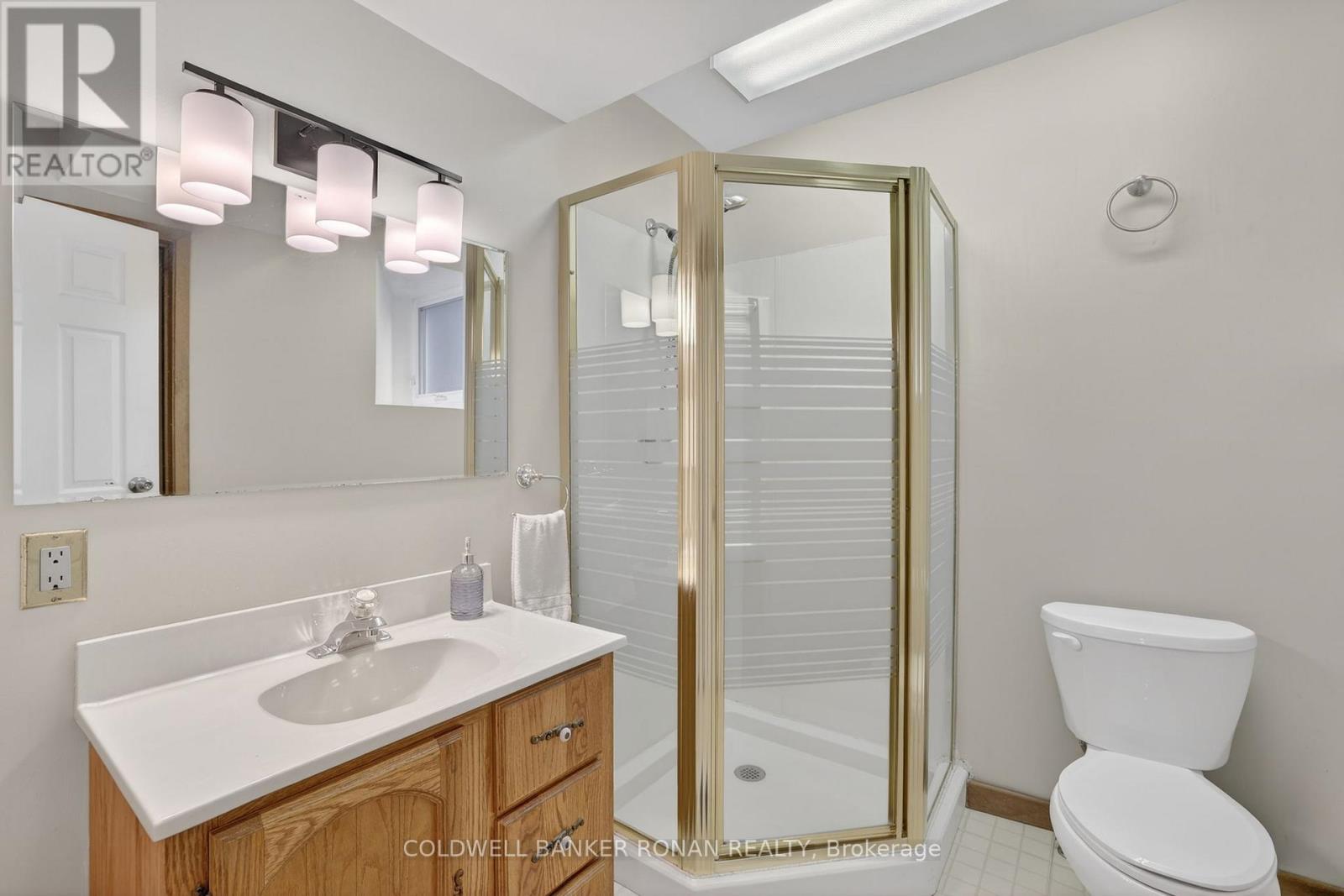 56 Lakeland Crescent, Richmond Hill, Ontario  L4E 2Z9 - Photo 28 - N12961046