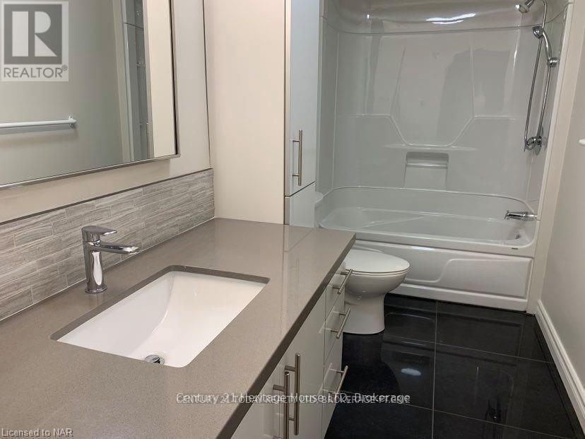 1 - 238 Bertie Street, Fort Erie, Ontario  L2A 1Z3 - Photo 14 - X12960946