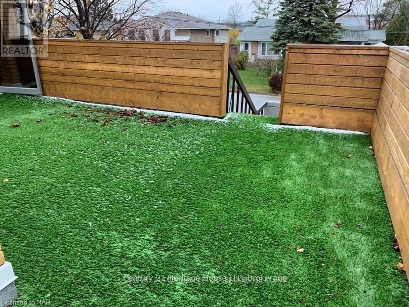 1 - 238 Bertie Street, Fort Erie, Ontario  L2A 1Z3 - Photo 16 - X12960946