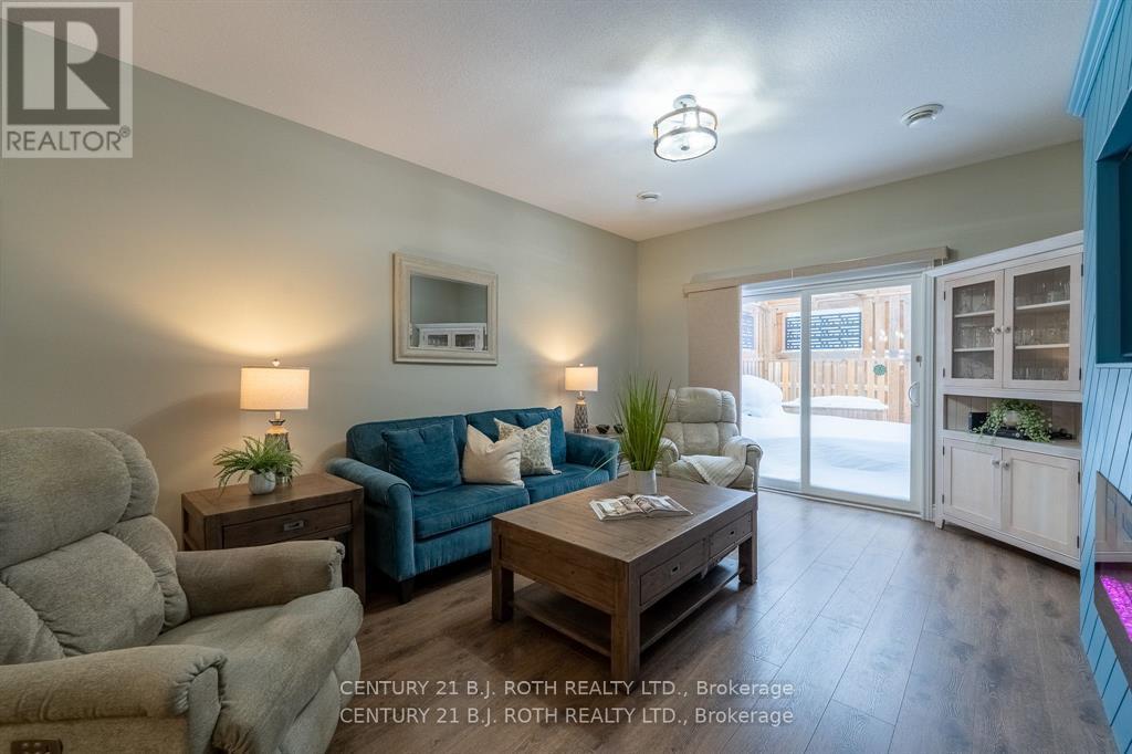 251 Lucy Lane, Orillia, Ontario L3V 0G3 - Photo 14 - S12960960