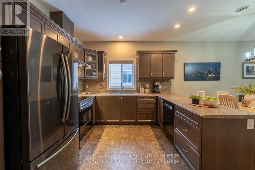 251 Lucy Lane, Orillia, Ontario L3V 0G3 - Photo 7 - S12960960