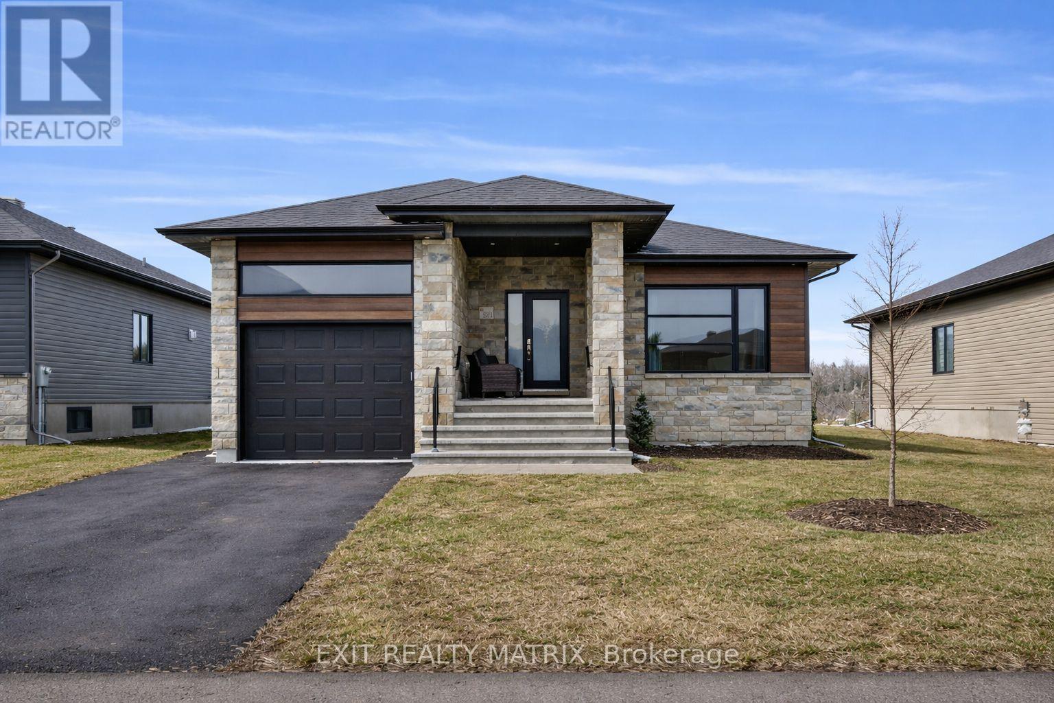 521 BARRAGE STREET, Casselman, Ontario