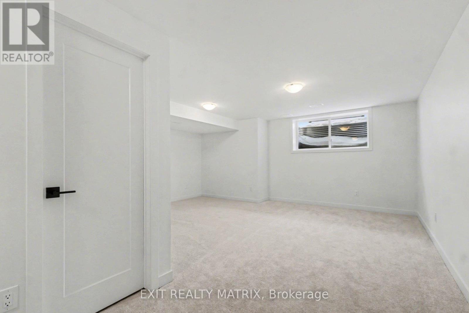 943 Cologne Street, Russell, Ontario  K0A 1W0 - Photo 24 - X12856418