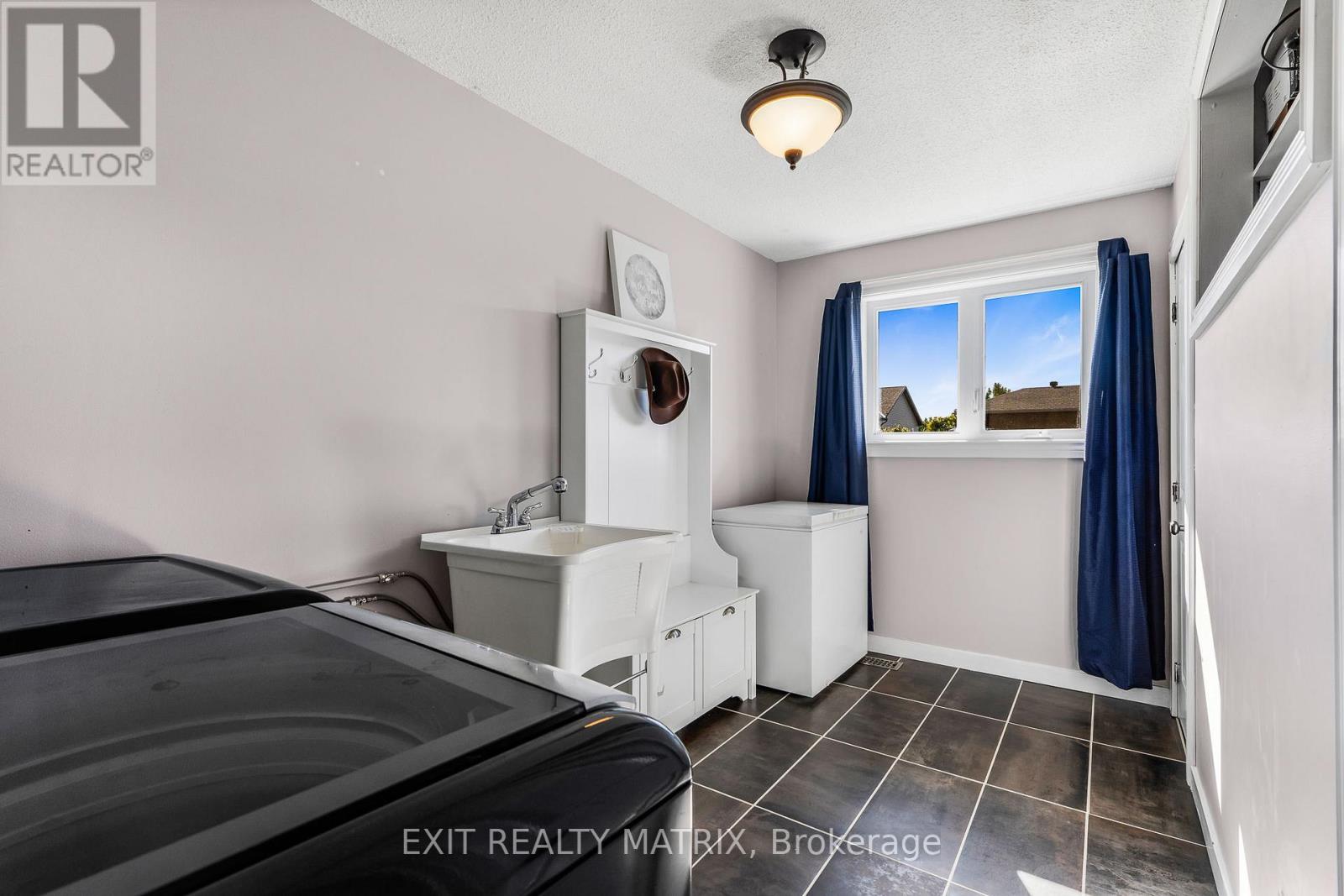 175 Roxanne Street, Clarence-Rockland, Ontario  K0A 1N0 - Photo 18 - X12876908