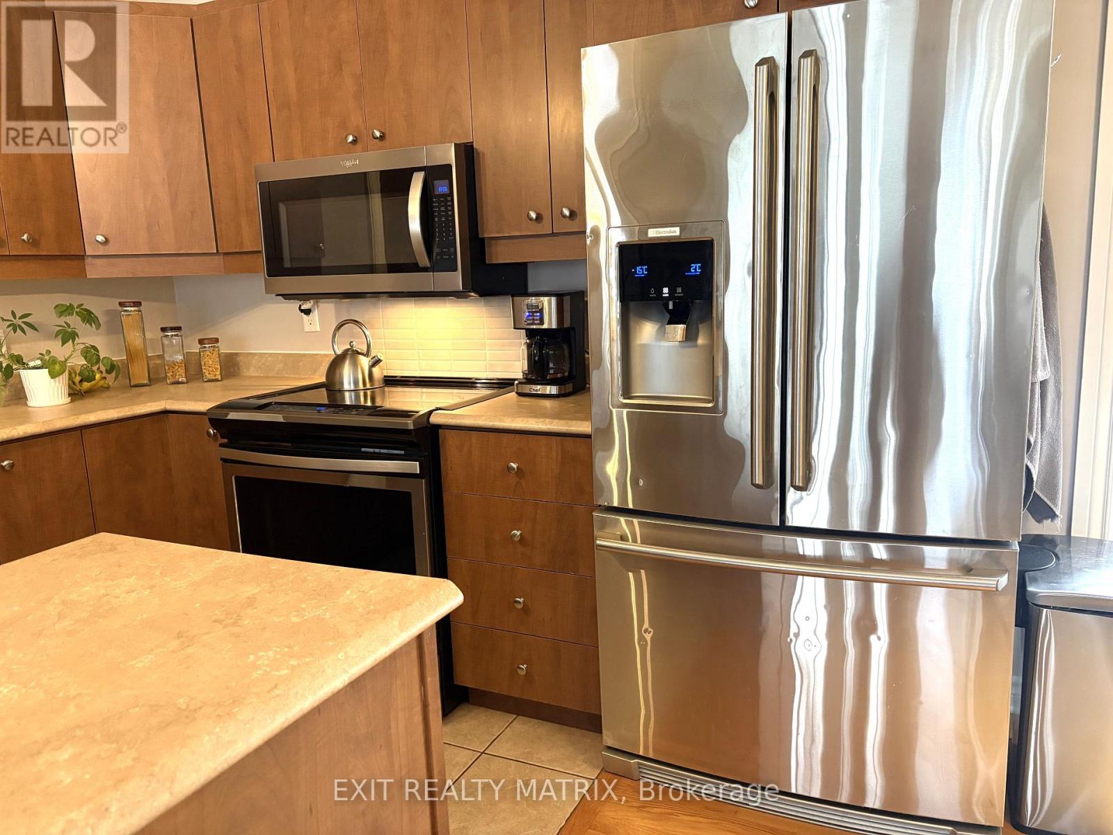 175 Roxanne Street, Clarence-Rockland, Ontario  K0A 1N0 - Photo 7 - X12876908