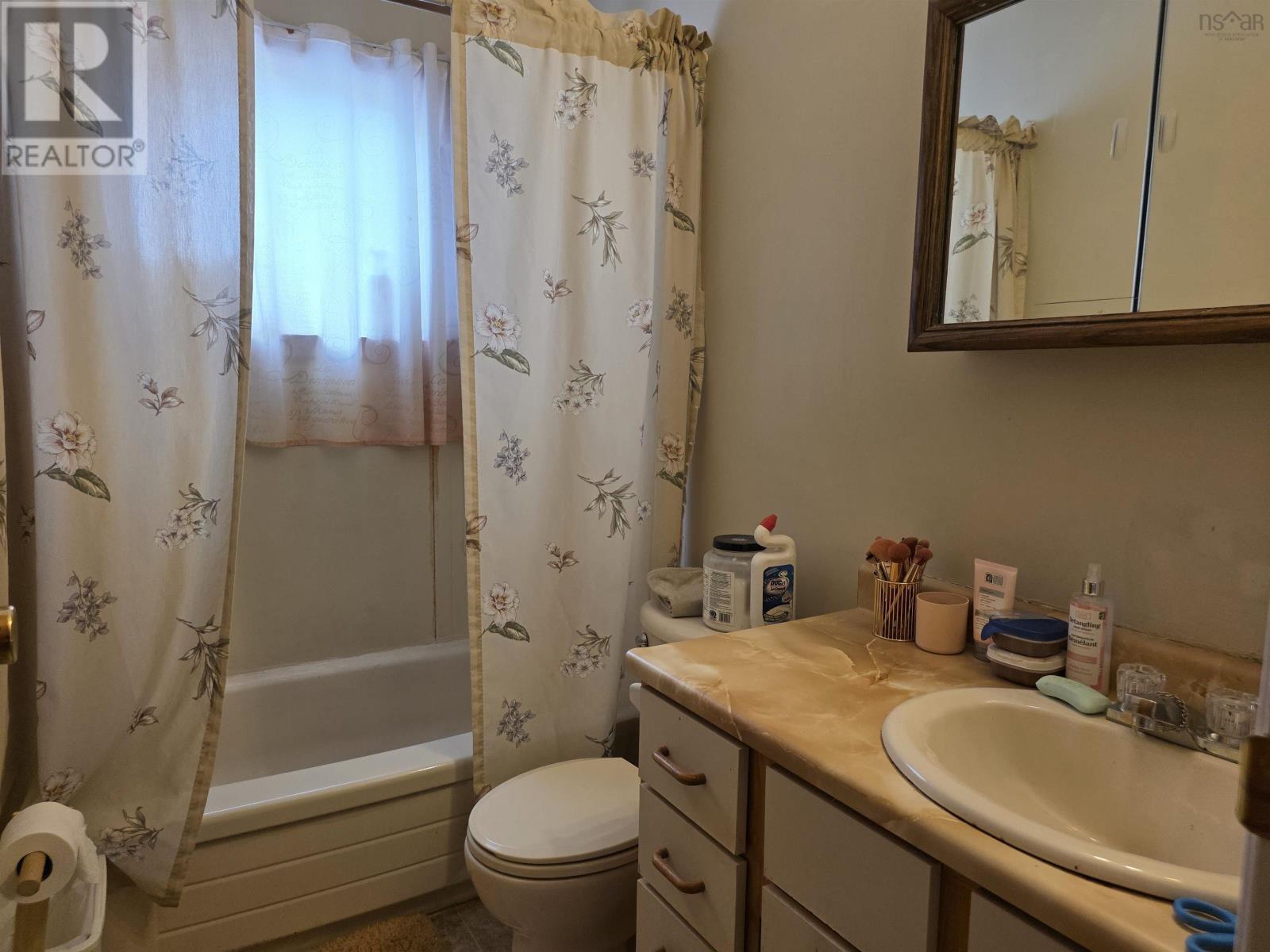 75 Noria Crescent, Middle Sackville, Nova Scotia  B4E 2L8 - Photo 14 - 202606103