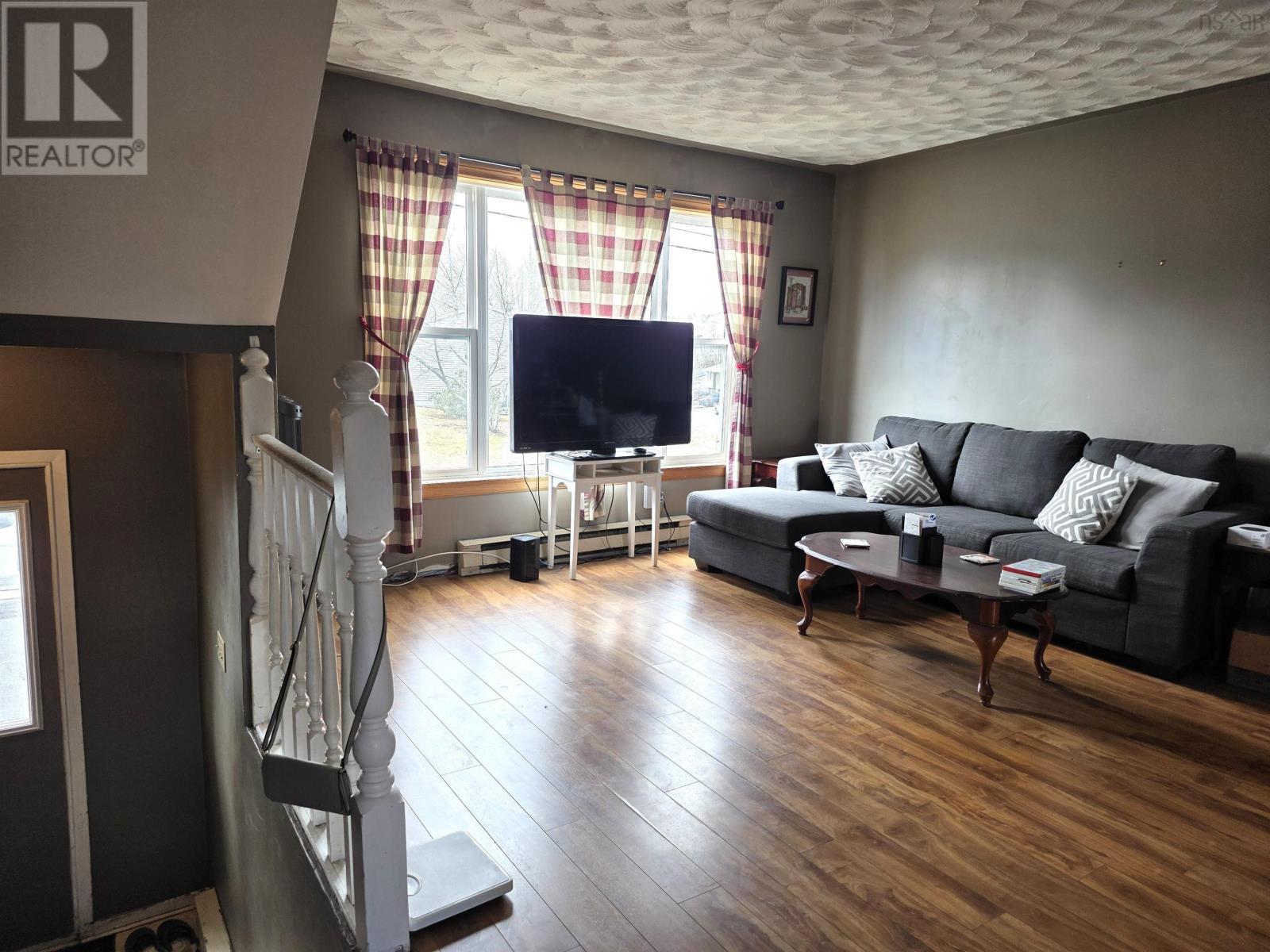 75 Noria Crescent, Middle Sackville, Nova Scotia  B4E 2L8 - Photo 2 - 202606103