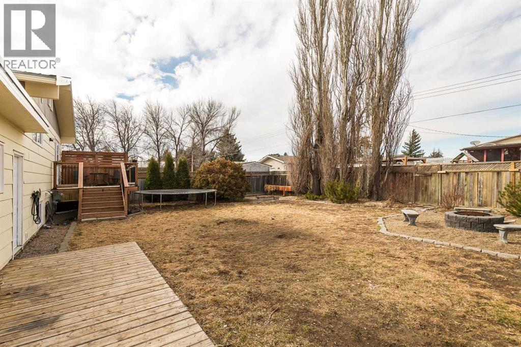 520 Maple Crescent, Picture Butte, Alberta  T0K 1V0 - Photo 35 - A2297894