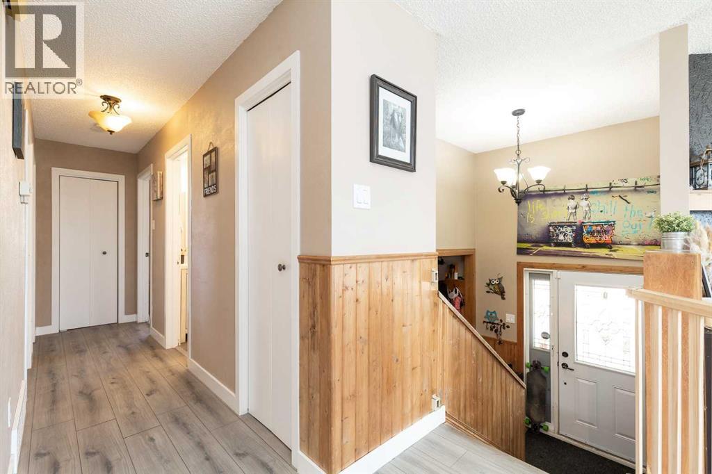 520 Maple Crescent, Picture Butte, Alberta  T0K 1V0 - Photo 11 - A2297894