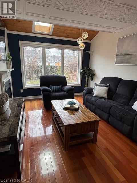 11 Tomahawk Drive, Grimsby, Ontario  L3M 5G4 - Photo 6 - 40811786