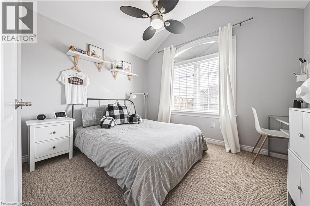 8 Matteo Trail, Hamilton, Ontario  L9B 0E8 - Photo 17 - 40815427