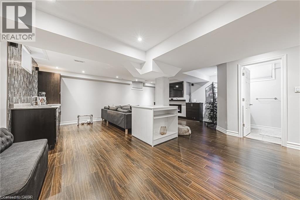 8 Matteo Trail, Hamilton, Ontario  L9B 0E8 - Photo 22 - 40815427