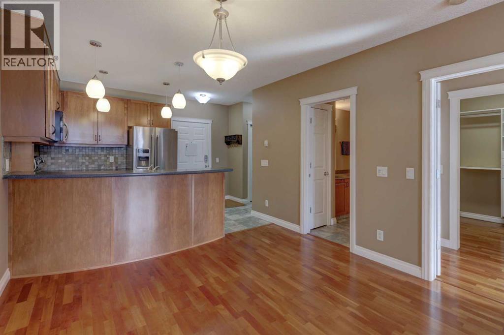 209, 8 Hemlock Crescent SW, Calgary, Alberta  T3C 2Z1 - Photo 13 - A2292718