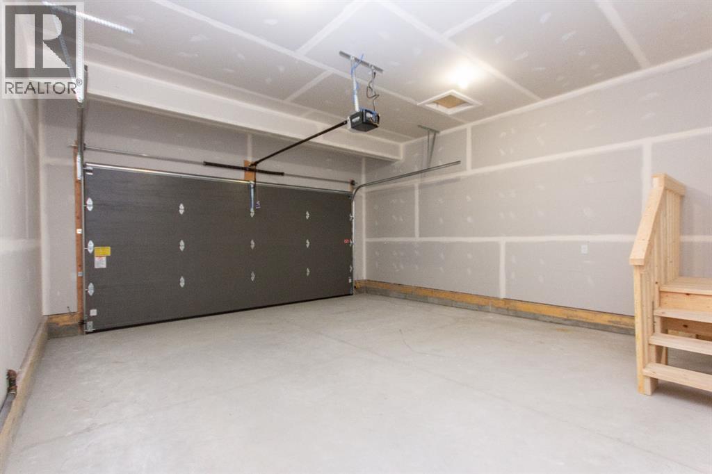 57 Lincoln Street, Sylvan Lake, Alberta  T4S 0V4 - Photo 33 - A2292733