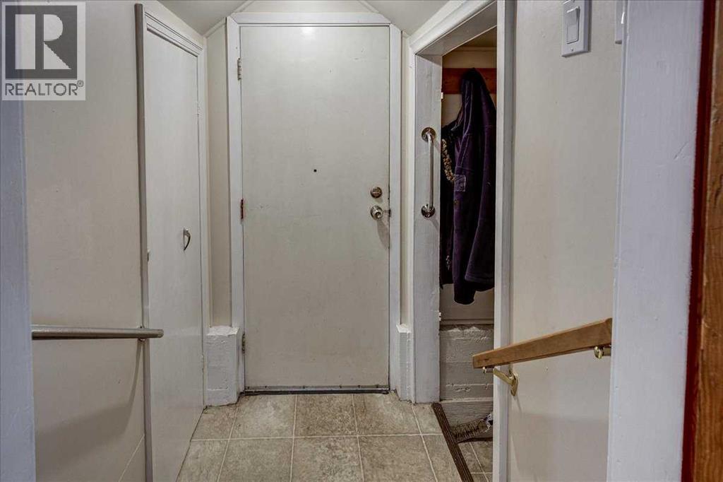 3912 55 Avenue, Red Deer, Alberta  T4N 4N4 - Photo 25 - A2293035