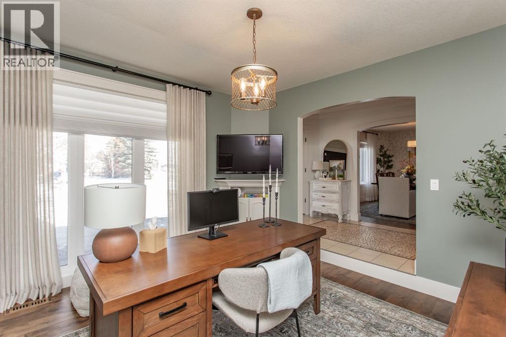 21 Dandell Close, Red Deer, Alberta  T4R 2J3 - Photo 5 - A2295926