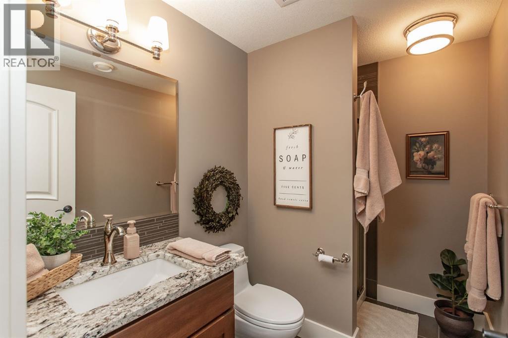 21 Dandell Close, Red Deer, Alberta  T4R 2J3 - Photo 35 - A2295926