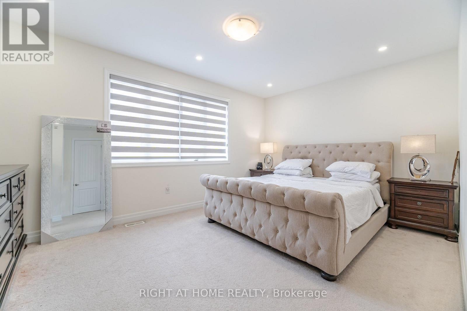 1311 (Upper) Whitney Terrace, Milton, Ontario  L9E 1K5 - Photo 28 - W12960952