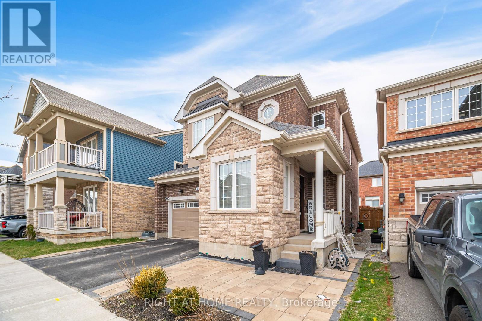 1311 (Upper) Whitney Terrace, Milton, Ontario  L9E 1K5 - Photo 3 - W12960952