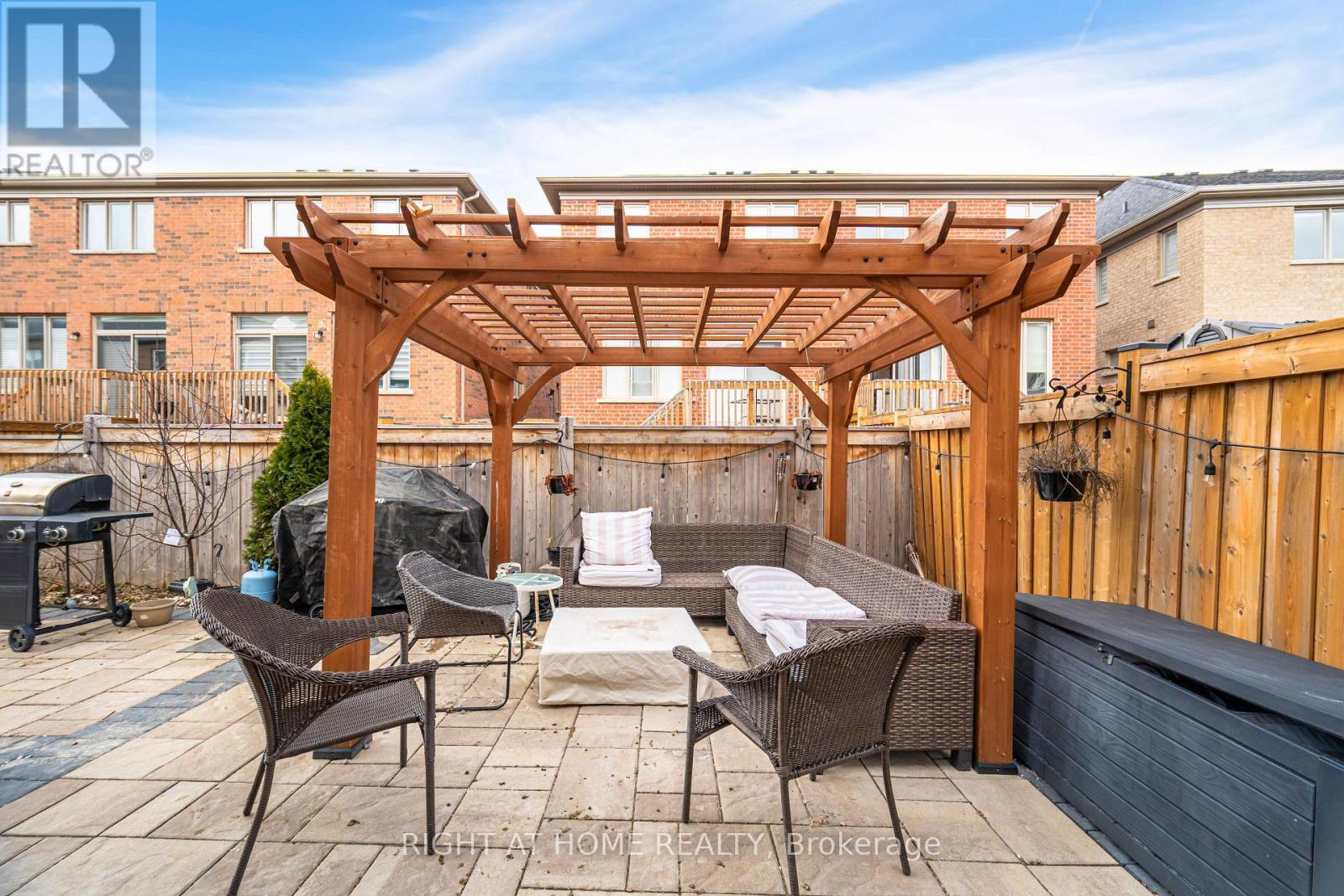 1311 (Upper) Whitney Terrace, Milton, Ontario  L9E 1K5 - Photo 43 - W12960952