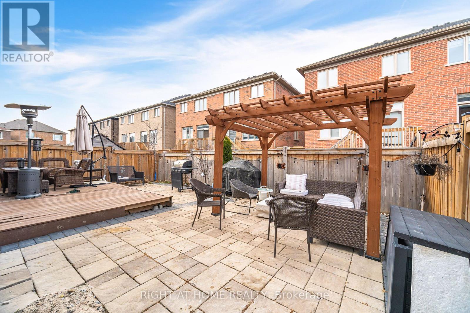 1311 (Upper) Whitney Terrace, Milton, Ontario  L9E 1K5 - Photo 44 - W12960952