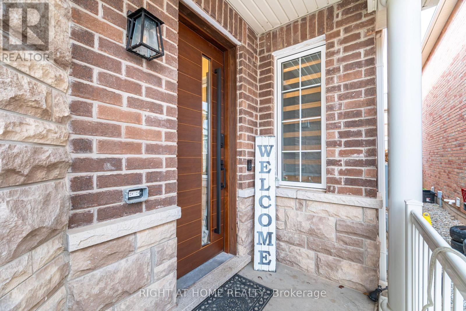 1311 (Upper) Whitney Terrace, Milton, Ontario  L9E 1K5 - Photo 5 - W12960952