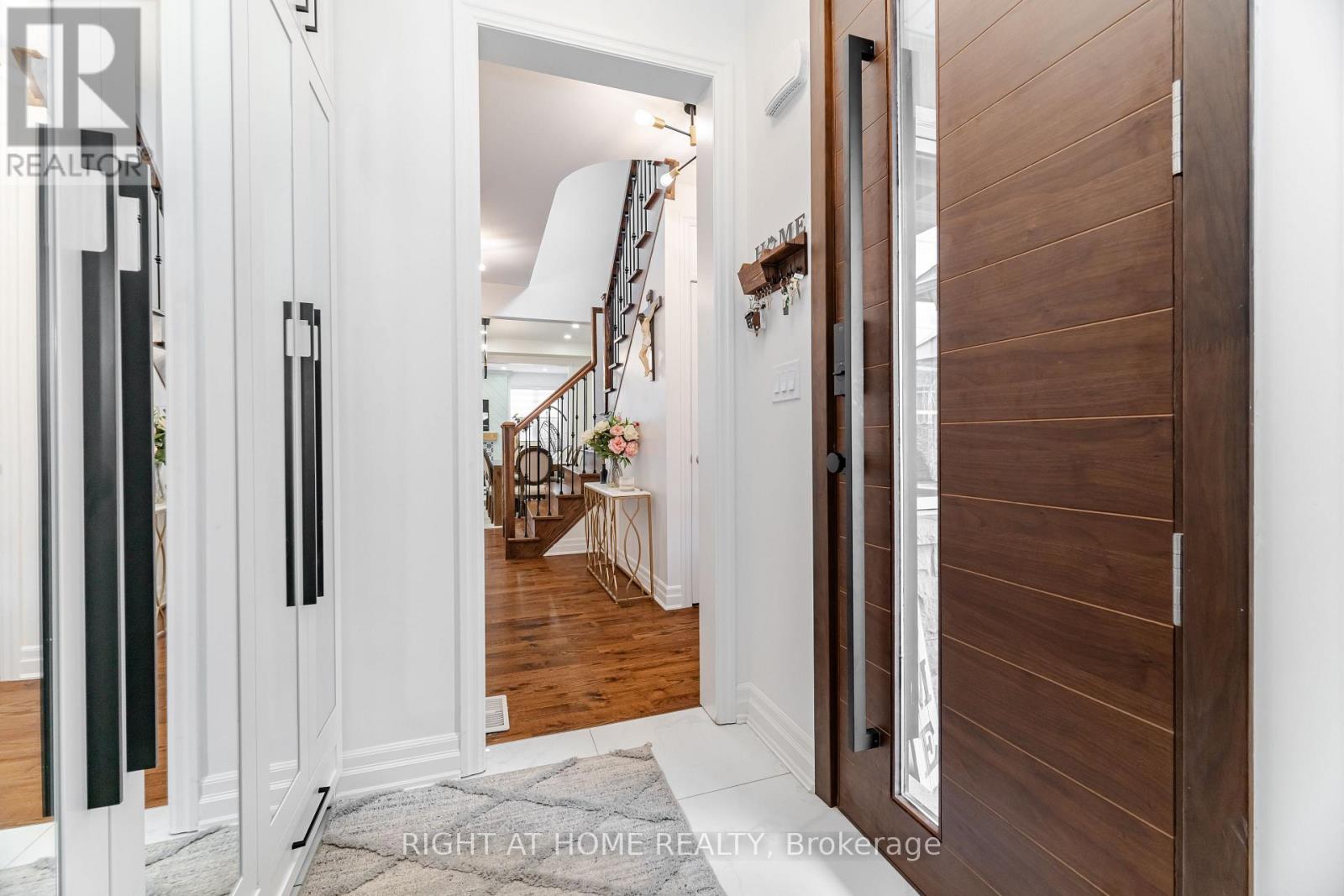 1311 (Upper) Whitney Terrace, Milton, Ontario  L9E 1K5 - Photo 6 - W12960952