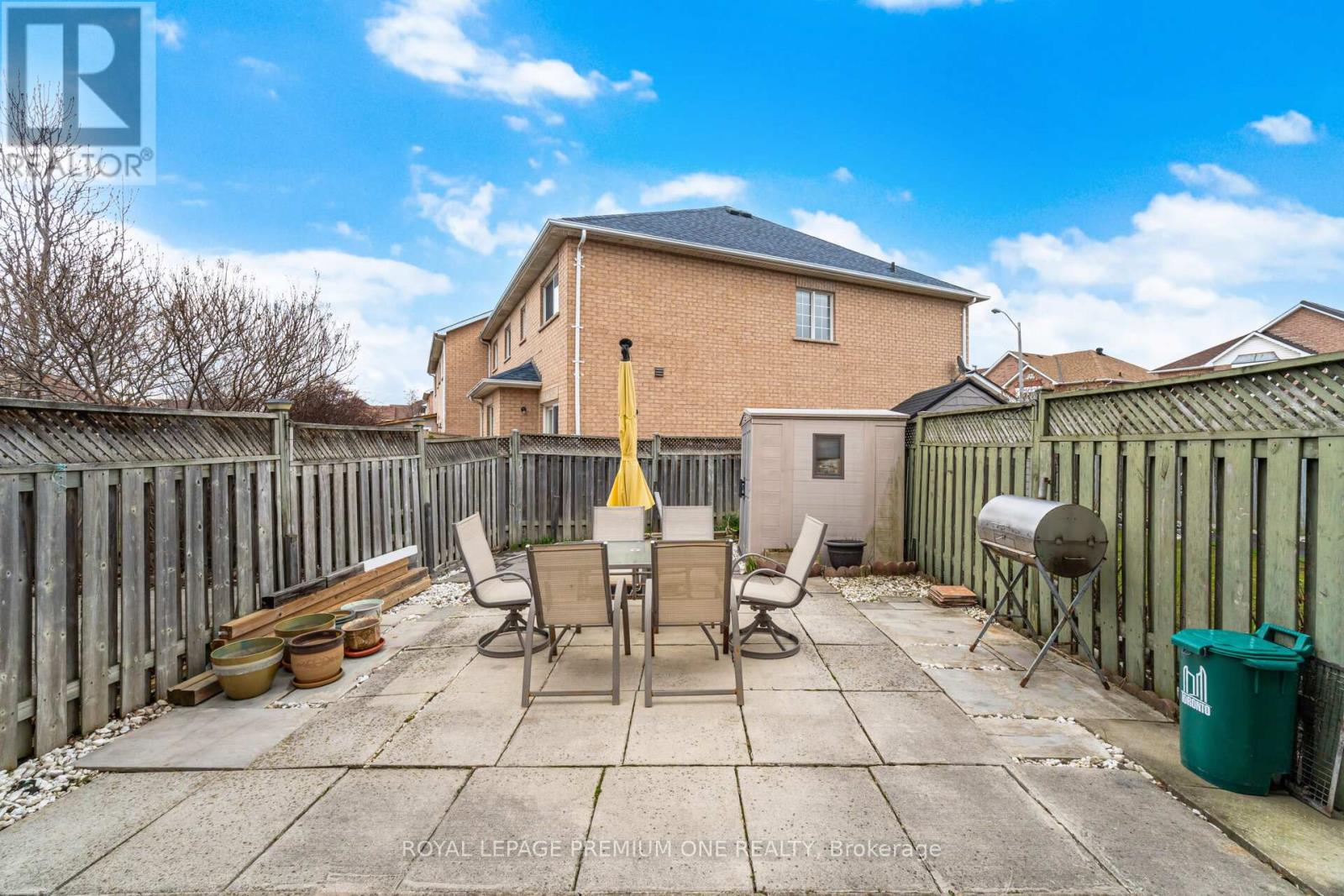 64 Mare Crescent, Toronto, Ontario  M9W 7E7 - Photo 47 - W12961000