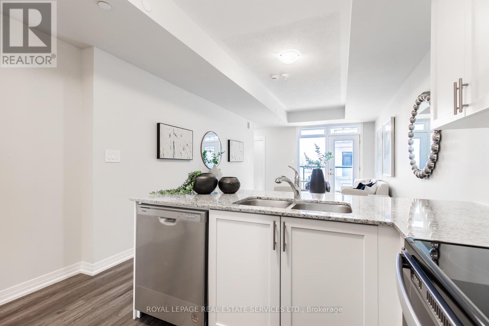 107 - 1597 Rose Way, Milton, Ontario  L9E 1N4 - Photo 15 - W12961022