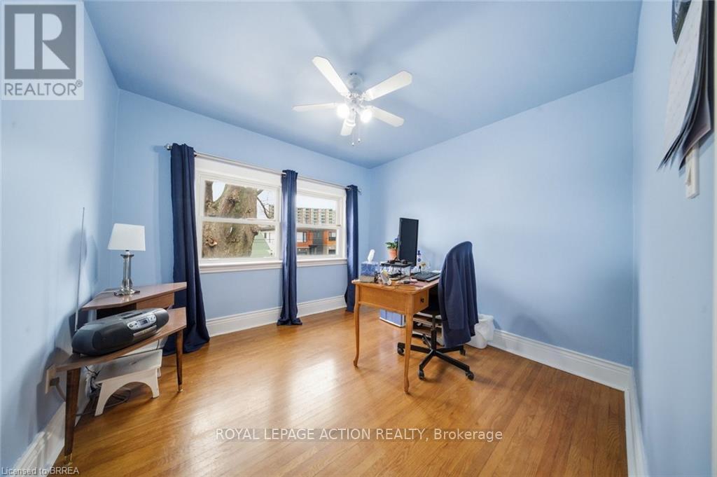 13 Devonport Street, Hamilton, Ontario  L8R 3C5 - Photo 15 - X12960992