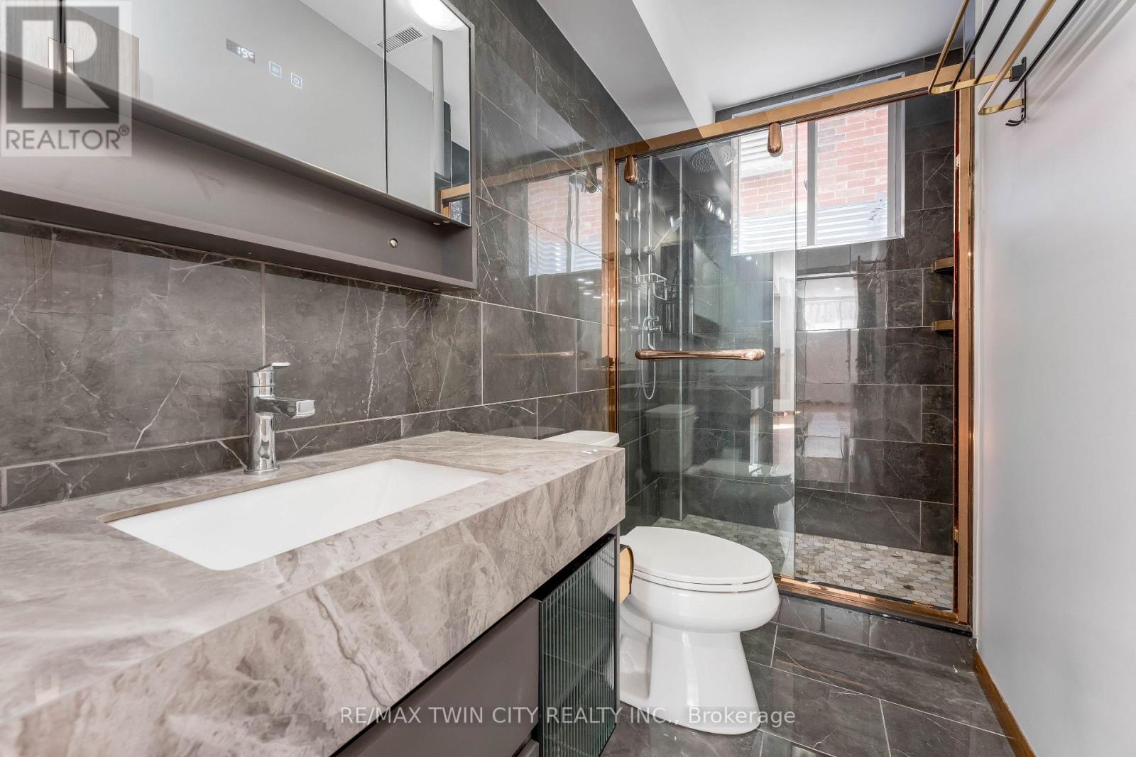 145 Redtail Street, Kitchener, Ontario  N2K 4J5 - Photo 38 - X12960996